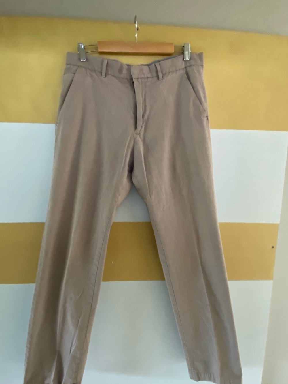 Banana Republic Khaki Chinos in Light Tan